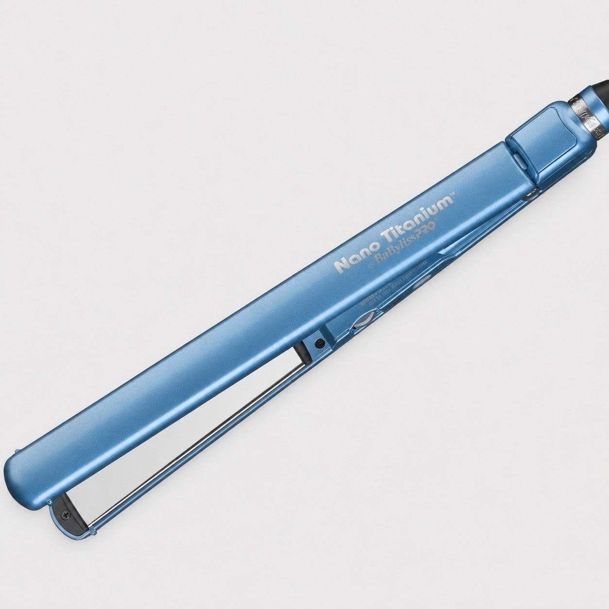 BaBylissPRO Nano Titanium 1 inch Ultra-Thin Flat Iron (BNT4072TUC)