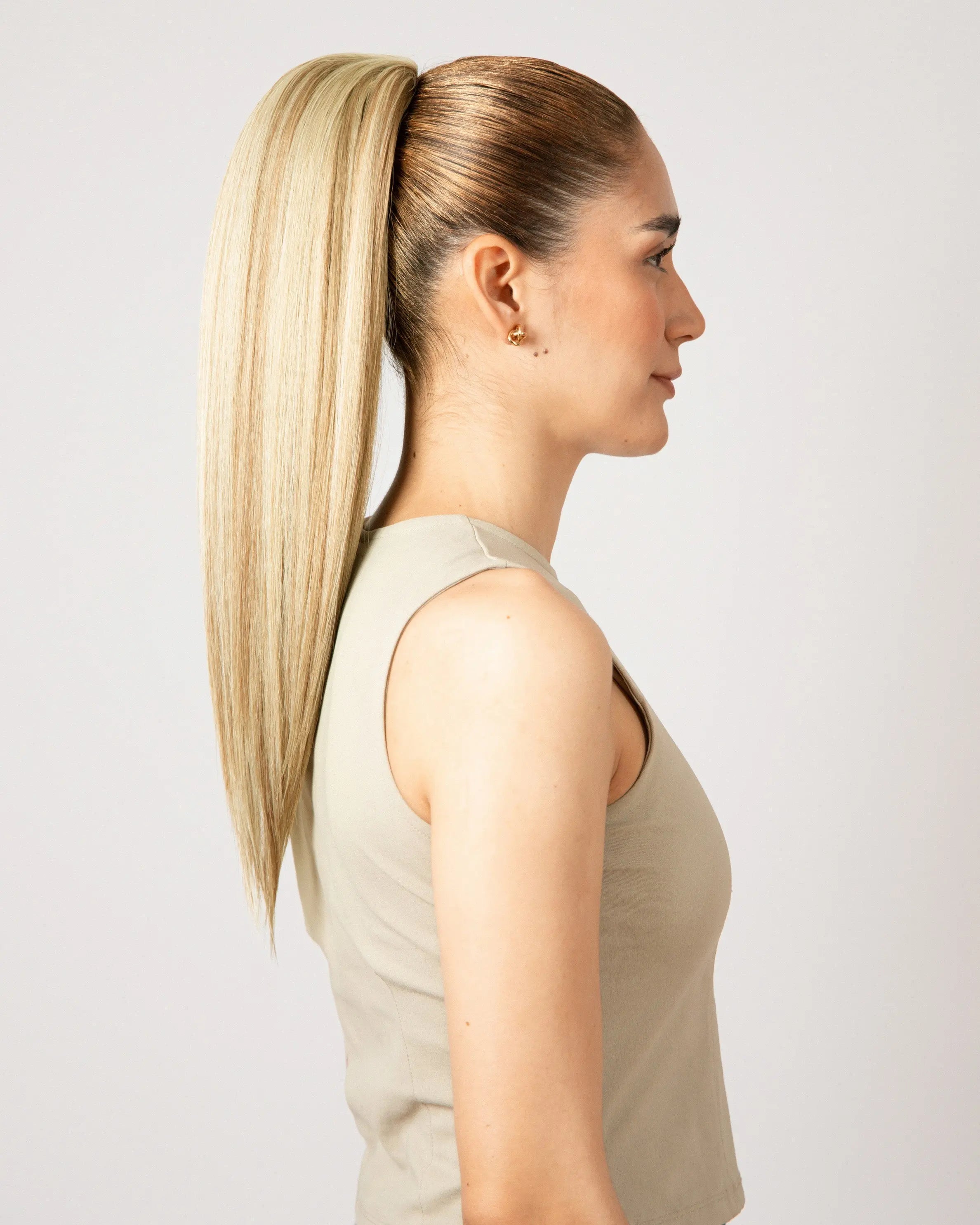 Morado Hair Premium Synthetic Ponytail Coco 19" 2